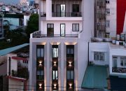 Tòa CHDV 75 phòng Hầm 7 tầng 1500m2 sàn HĐT khoán 300tr/T