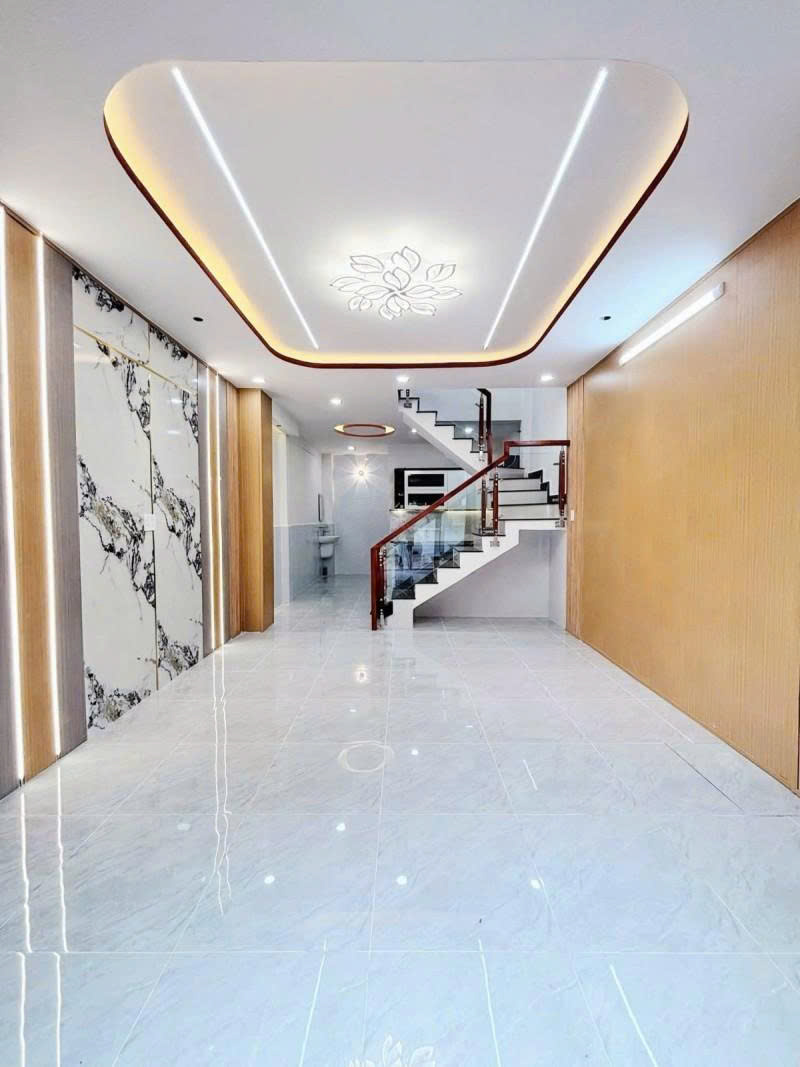 🔥 Bình Tân “Nóng Bỏng Tay” – Nhà 4x10m, 2 Tầng Mới Cứng, Hẻm 6m Ô Tô Tránh, Giá KHÔNG TƯỞNG CHỈ 4 TỶ ! CHỐT CÀNG NHANH CÀNG LỢI ! 🔥