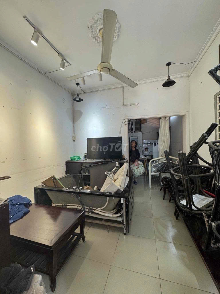 Cho Thuê Nhà Đối Diện Tòa Nhà Hd Bank Nguyễn Đình Chiểu- 1 Trệt 1 Lầu, 30m2 (Dtsd=60m2) P.Đa Kao, Q.1