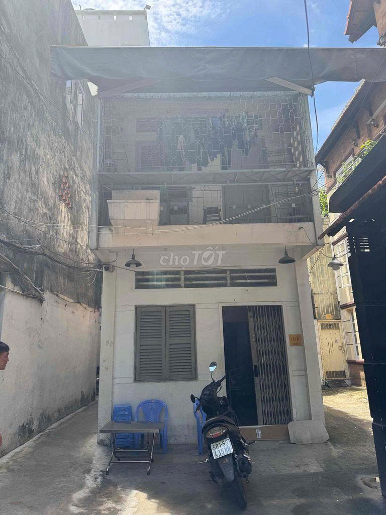 Cho Thuê Nhà Đối Diện Tòa Nhà Hd Bank Nguyễn Đình Chiểu- 1 Trệt 1 Lầu, 30m2 (Dtsd=60m2) P.Đa Kao, Q.1