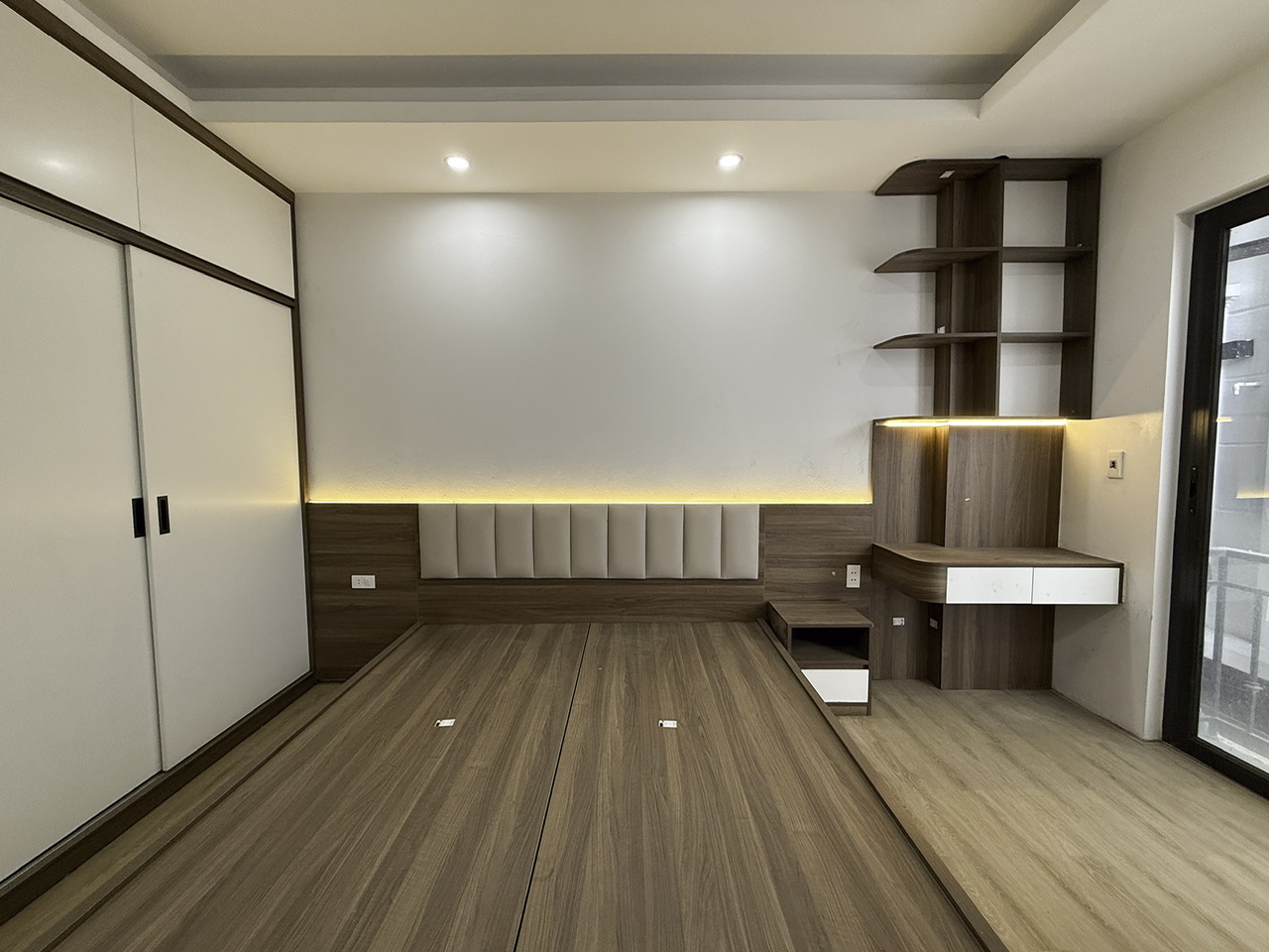 Bán nhà riêng 4,65 tỷ, 30m2 tại Trạm Trôi, Hoài Đức, Hà Nội , full nội thất, ô tô đỗ gần