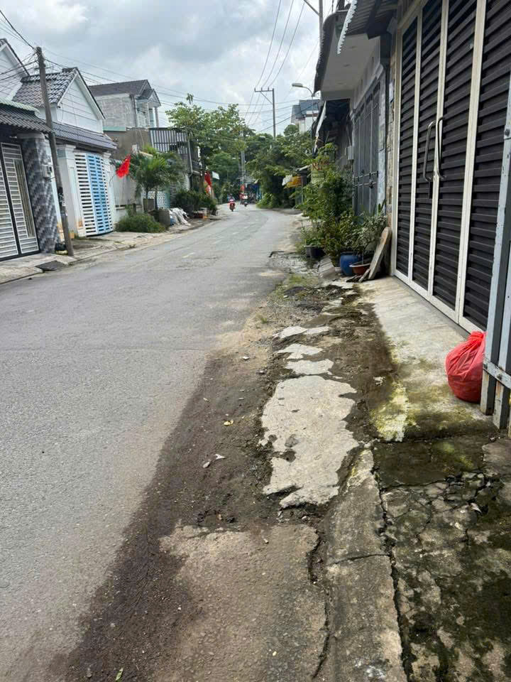 BÁN NHÀ (6×22) MẶT TIỀN THỚI TAM THÔN 14 – HÓC MÔN – CHỈ 5,9 TỶ