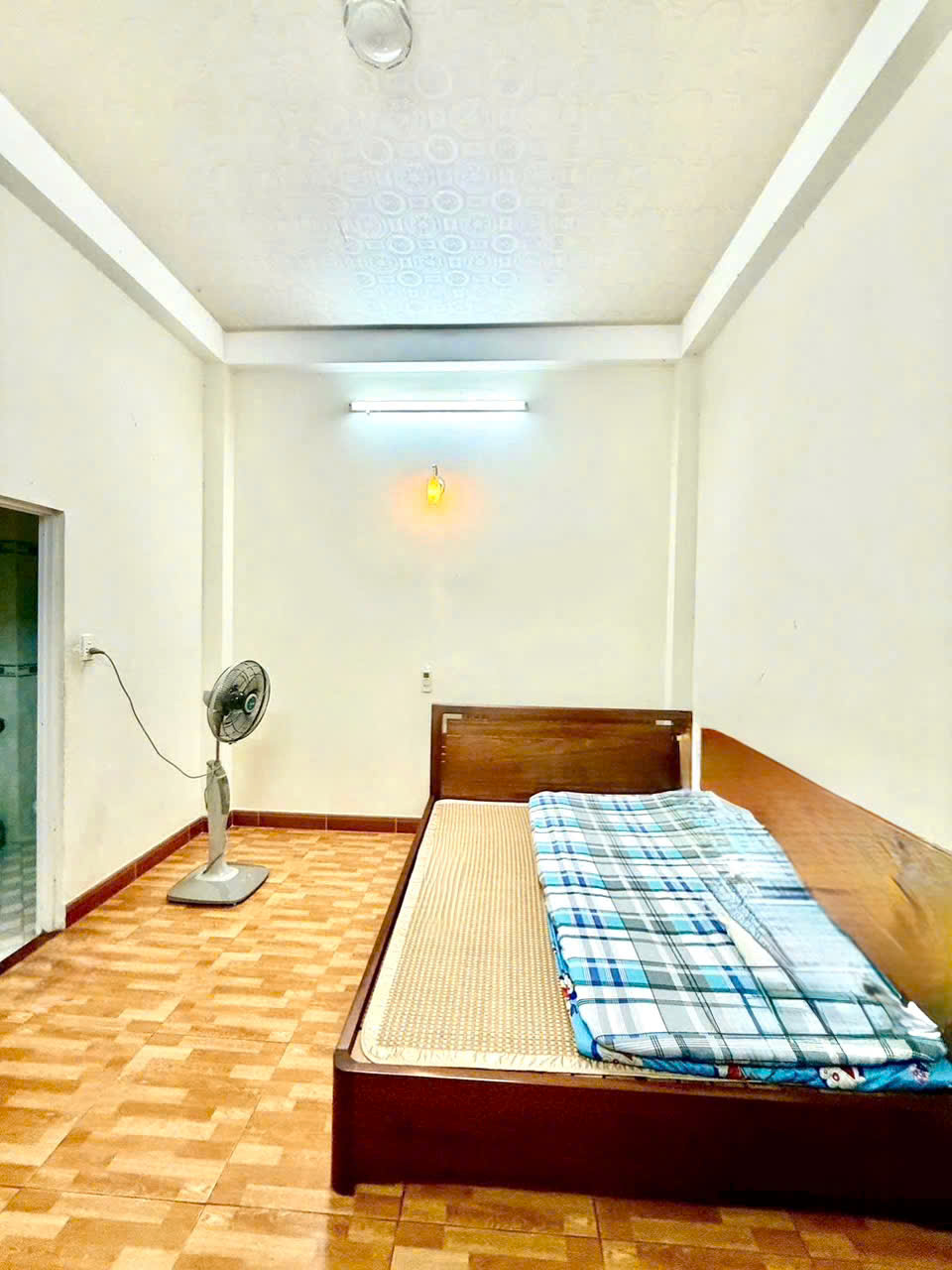 BÁN NHÀ 4 X 15M SHR HIỆP THÀNH 42 QUẬN 12 SÁT GÒ VẤP GÍ CHỈ 3,55 TỶ
