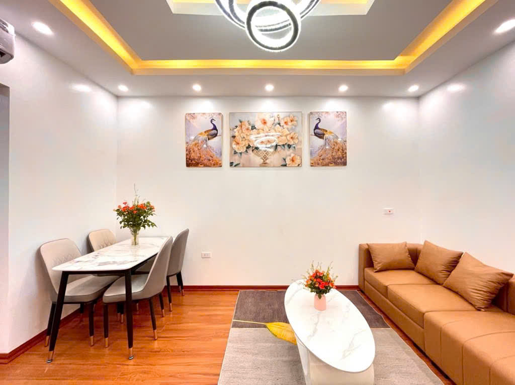 Bán nhà tập thể Đại học Sư Phạm Hà Nội, phố Trần Quốc Hoàn, Cầu Giấy DT thực tế 120m2, 3 phòng ngủ, chỉ việc xách vali về ở