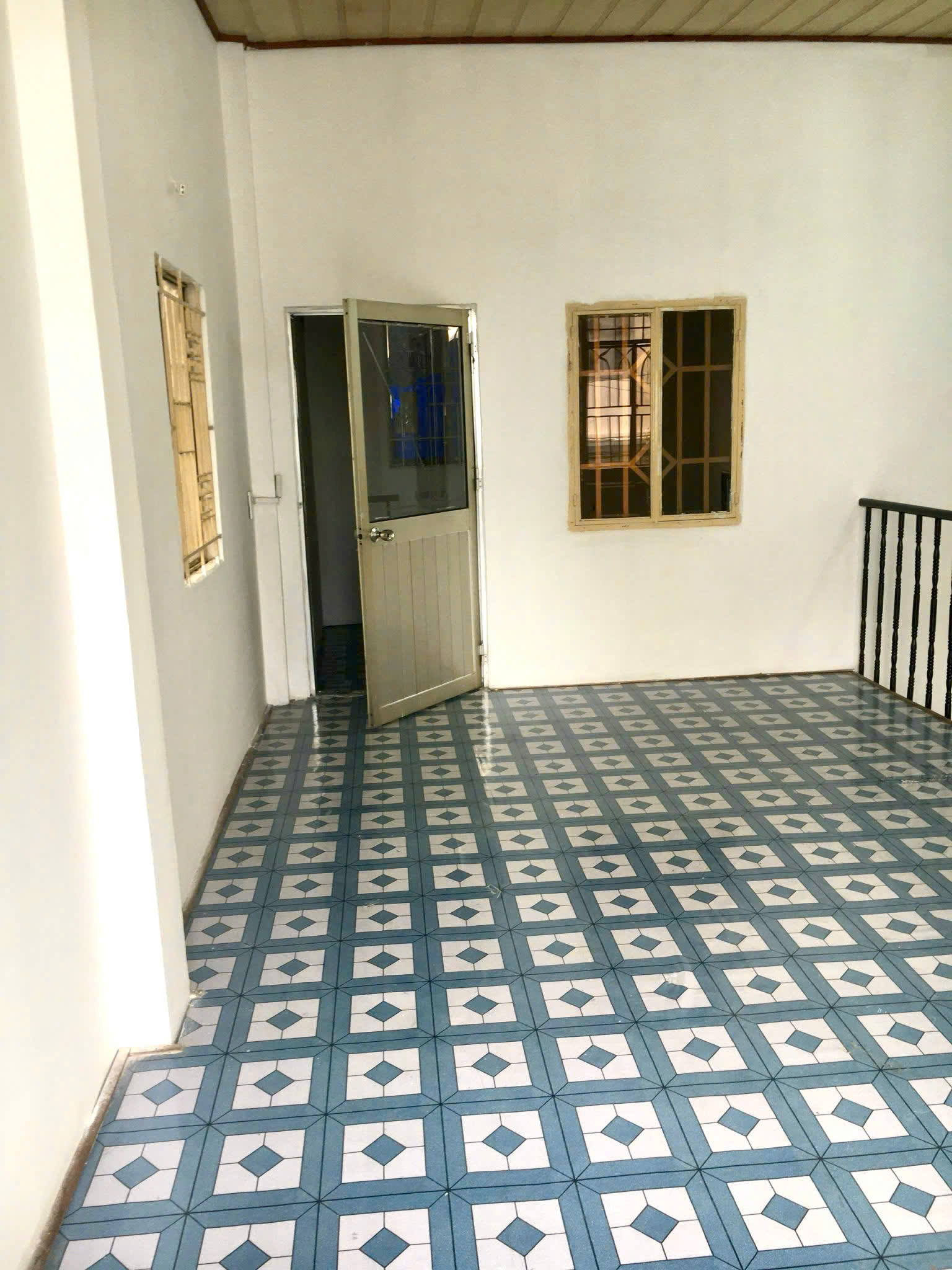 BÁN NHÀ 2 TẦNG 5 x 12M SHR – HẺM XE TẢI – THỚI TAM THÔN, HÓC MÔN SÁT Q12 GIÁ CHỈ 3,6 TỶ TL