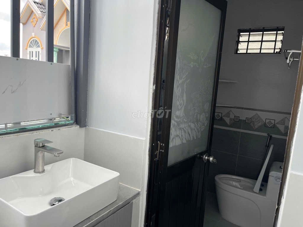 CHÍNH CHỦ CẦN CHO THUÊ NHANH NHÀ 2 MẶT HẺM TẠI Phường Thạnh Lộc, Quận 12, Tp Hồ Chí Minh