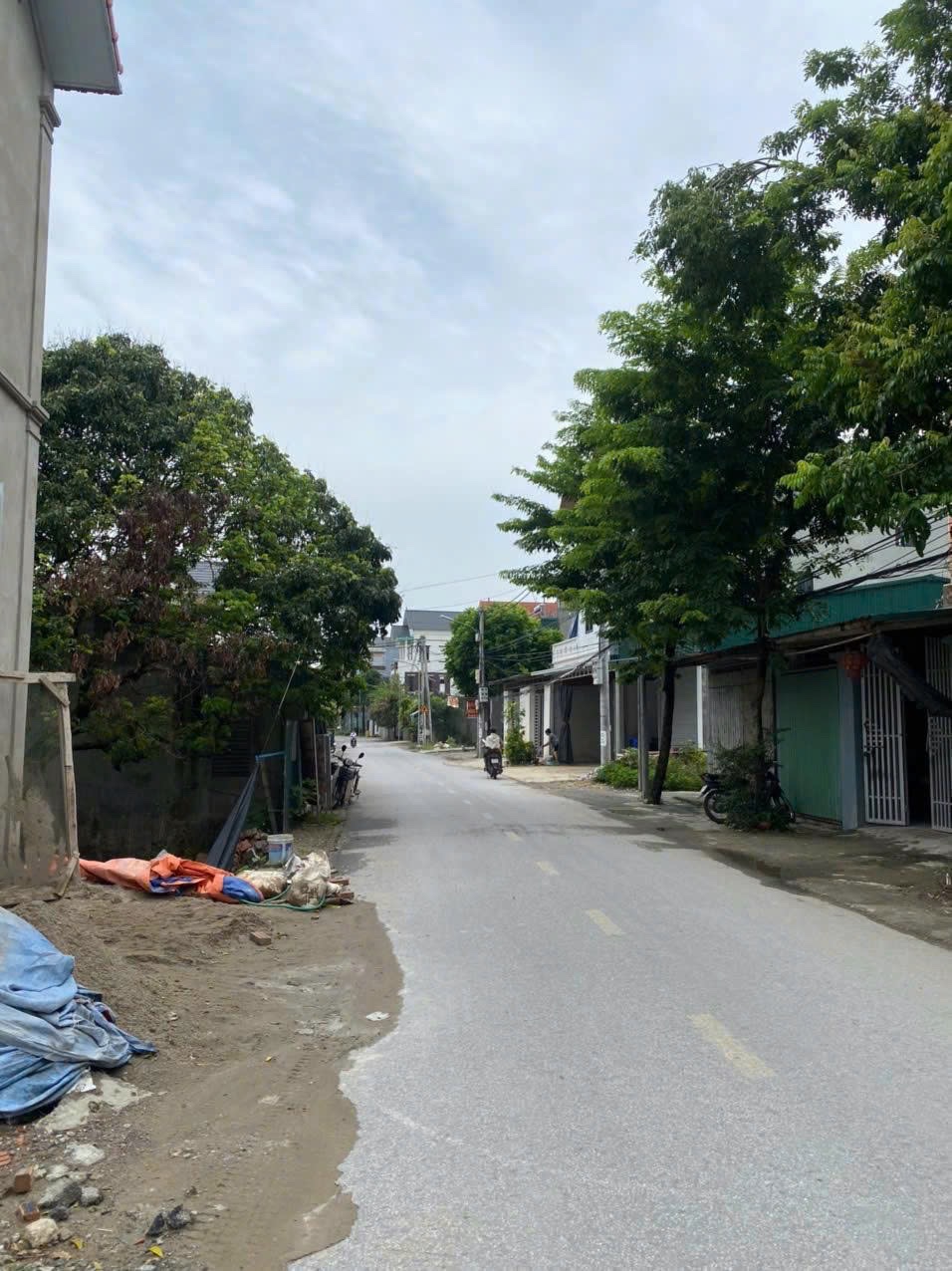 SIÊU PHẨM TRỤC CHÍNH KINH DOANH 99,8M TẠI ĐÔNG YÊN-QUỐC OAI-HÀ NỘI