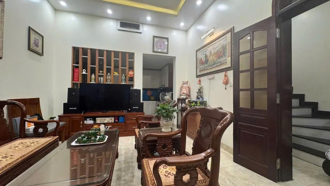 BÁN NHÀ 55M2 X 3 Tầng , MT 6.3M Ngô Thì Nhậm – Hà Đông – Phân Lô – Otô đỗ cửa – Mặt tiền rộng