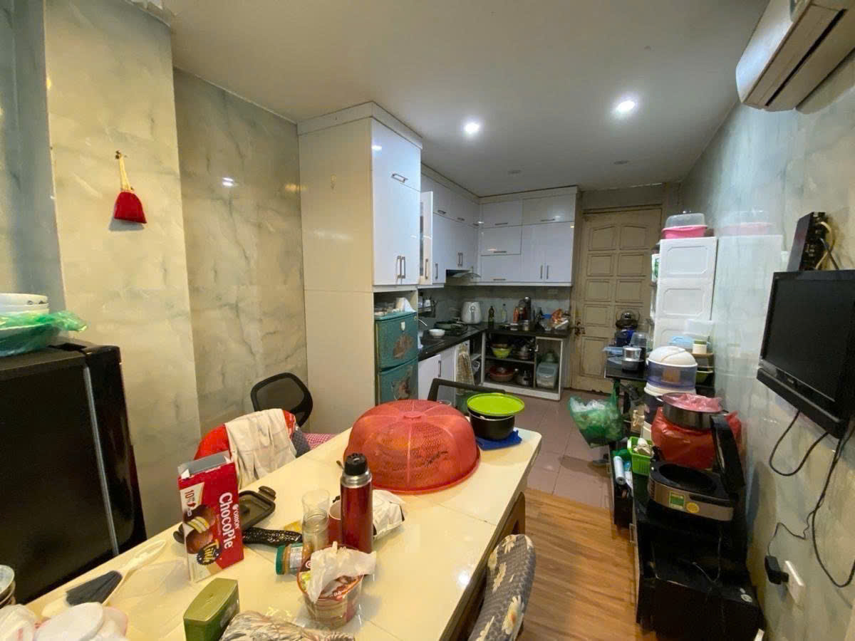 TÂY HỒ – CÁCH PHỐ 30m – SAU QUY HOẠCH RA MẶT ĐƯỜNG – GIÁP BA ĐÌNH- Hoàng Hoa Thám 47m, 4 T, 9 tỷ 3.