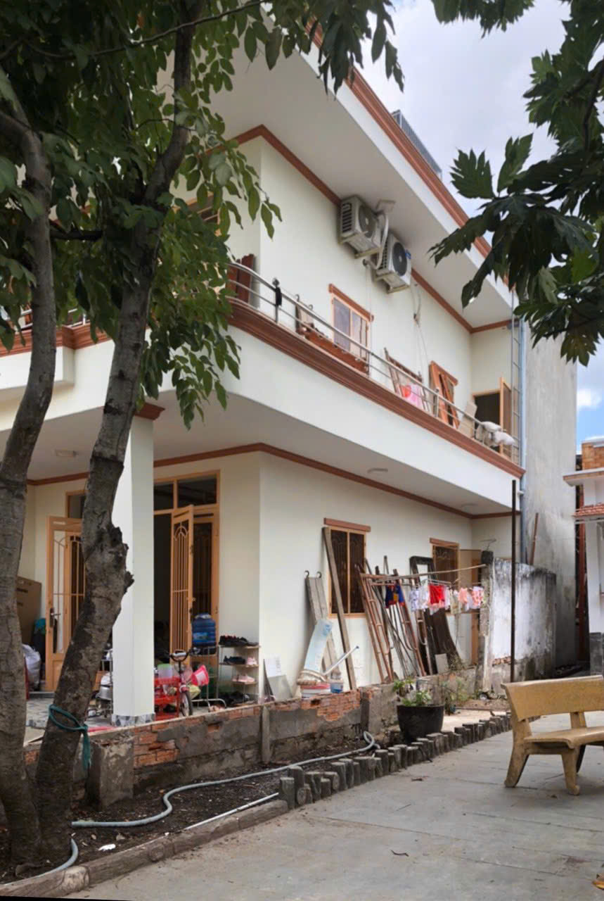 Bán Đất Tặng Nhà Trệt lầu Mặt Tiền Đường Số 5 Hiệp Bình Phước – Liền Kề KĐT Vạn Phúc