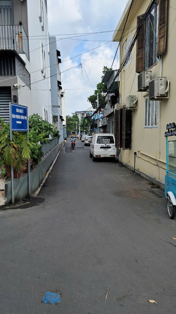 Bán Đất Tặng Nhà Trệt lầu Mặt Tiền Đường Số 5 Hiệp Bình Phước – Liền Kề KĐT Vạn Phúc
