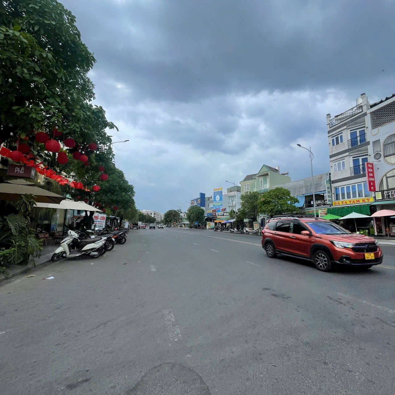 Bán Đất Tặng Nhà Trệt lầu Mặt Tiền Đường Số 5 Hiệp Bình Phước – Liền Kề KĐT Vạn Phúc