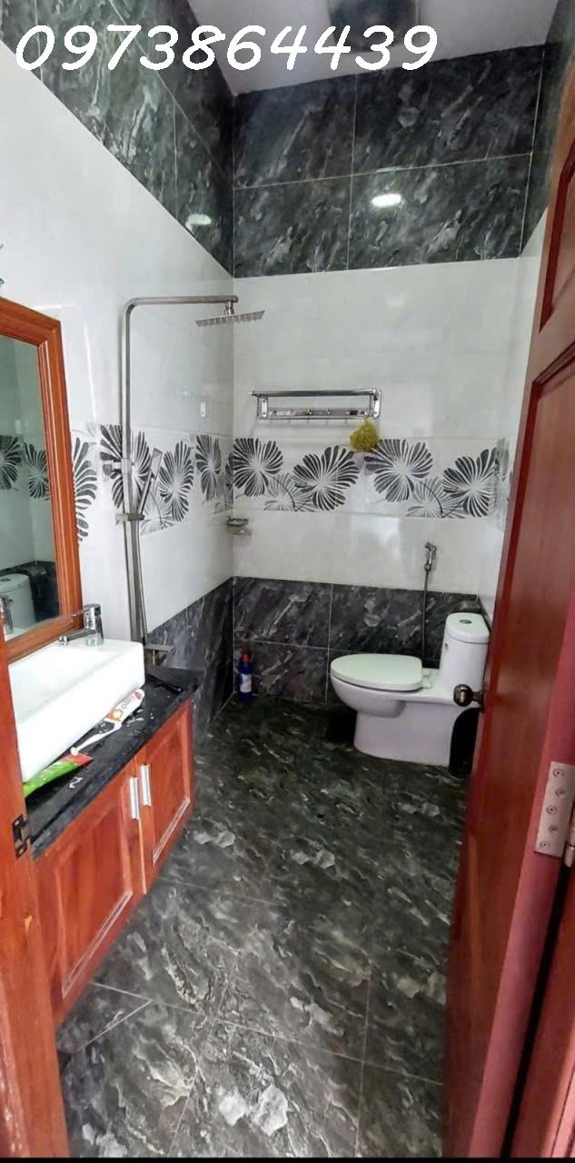 🔥 Chủ định cư nước ngoài nên cần bán gấp căn Biệt Thự🔥 🔥 Ngay giảm mạnh 2,6 tỷ giá mới 12,9 Tỷ🔥 🏕BIỆT THỰ ĐẸP – 5 TẦNG – FULL NỘI THẤT – MẶT TIỀN ĐƯỜNG TRUNG MỸ TÂY – QUÂN 12 – NGANG 5,07 M – 125M2 – GIÁ 12,9TỶ 🏕