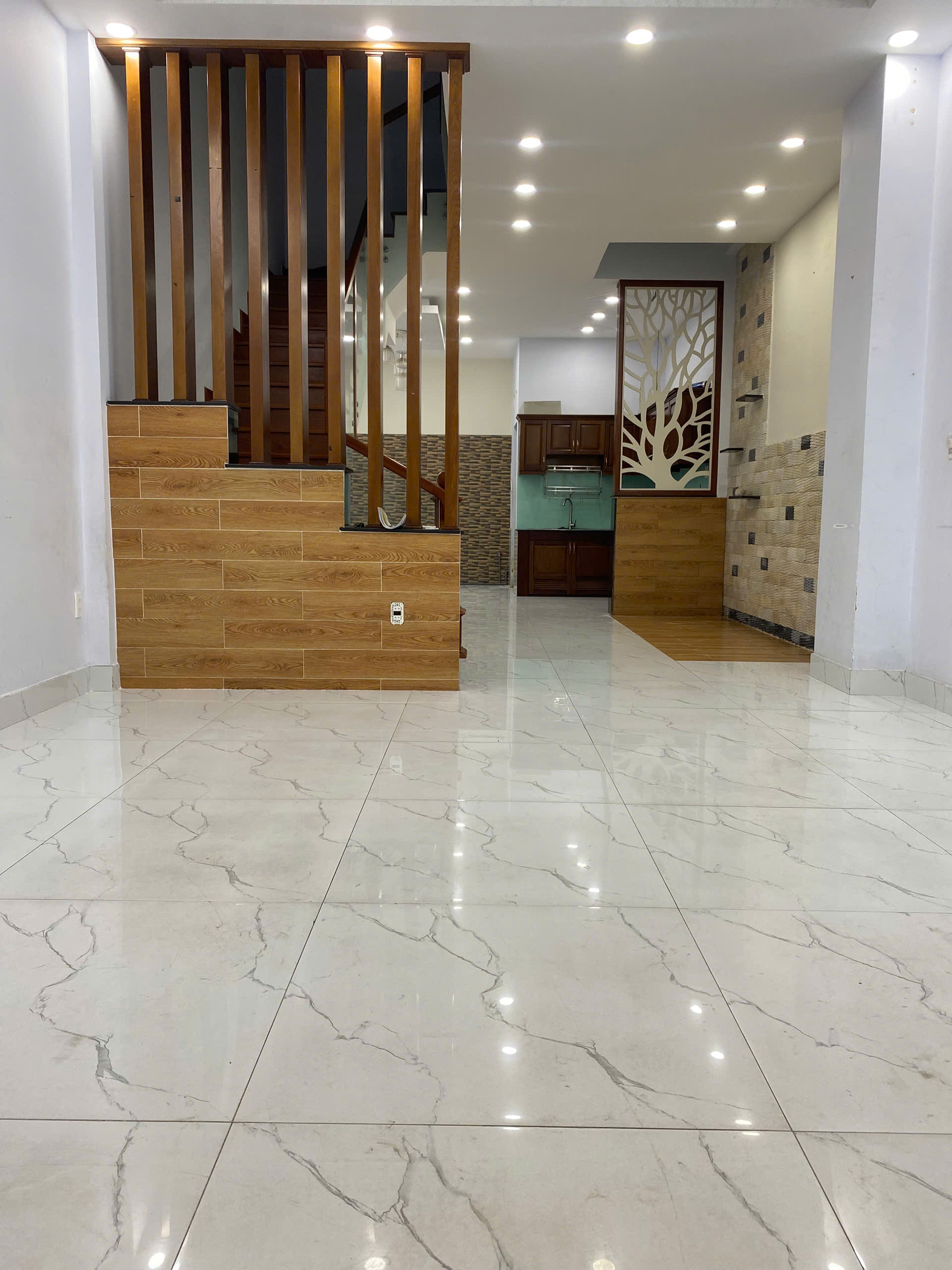 Bán Nhà 4 Lầu Hẻm 8m Đường Số 37 Phường Hiệp Bình Chánh, Thành Phố Thủ Đức