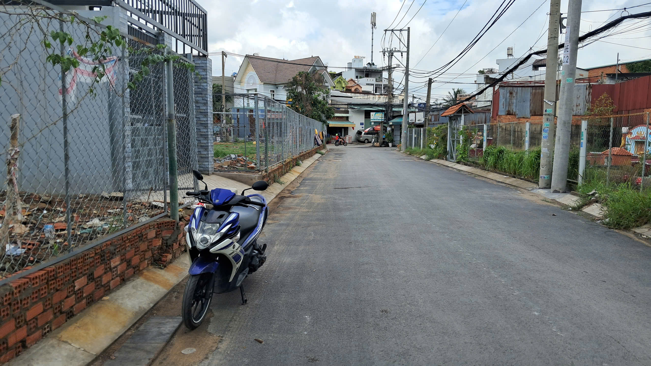 Bán Lô Đất Mặt Tiền Hẻm 17 Đường Ụ Ghe, phường Tam Phú, TP Thủ Đức
