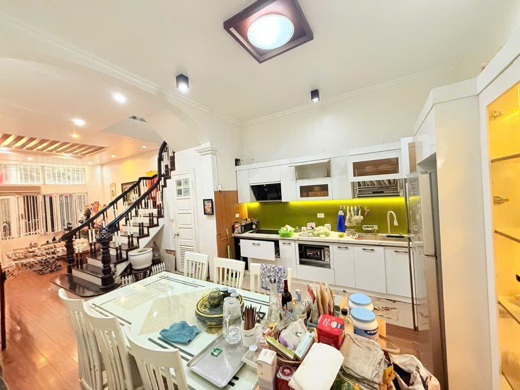 Bán nhà phố Lê Trực, Điện Biên Phủ, trung tâm Ba Đình DT 54m2, 5 tầng khu phân lô dân trí, KD văn phòng, online, 8.9 tỷ