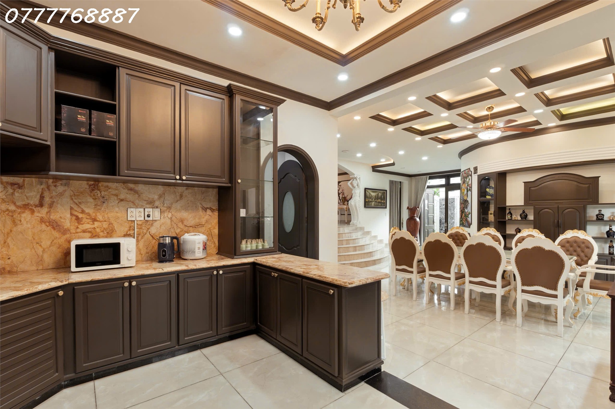 Biệt thự gần 400m2 Khu cao cấp 204 Nguyễn Văn Hưởng Thảo Điền Quận 2