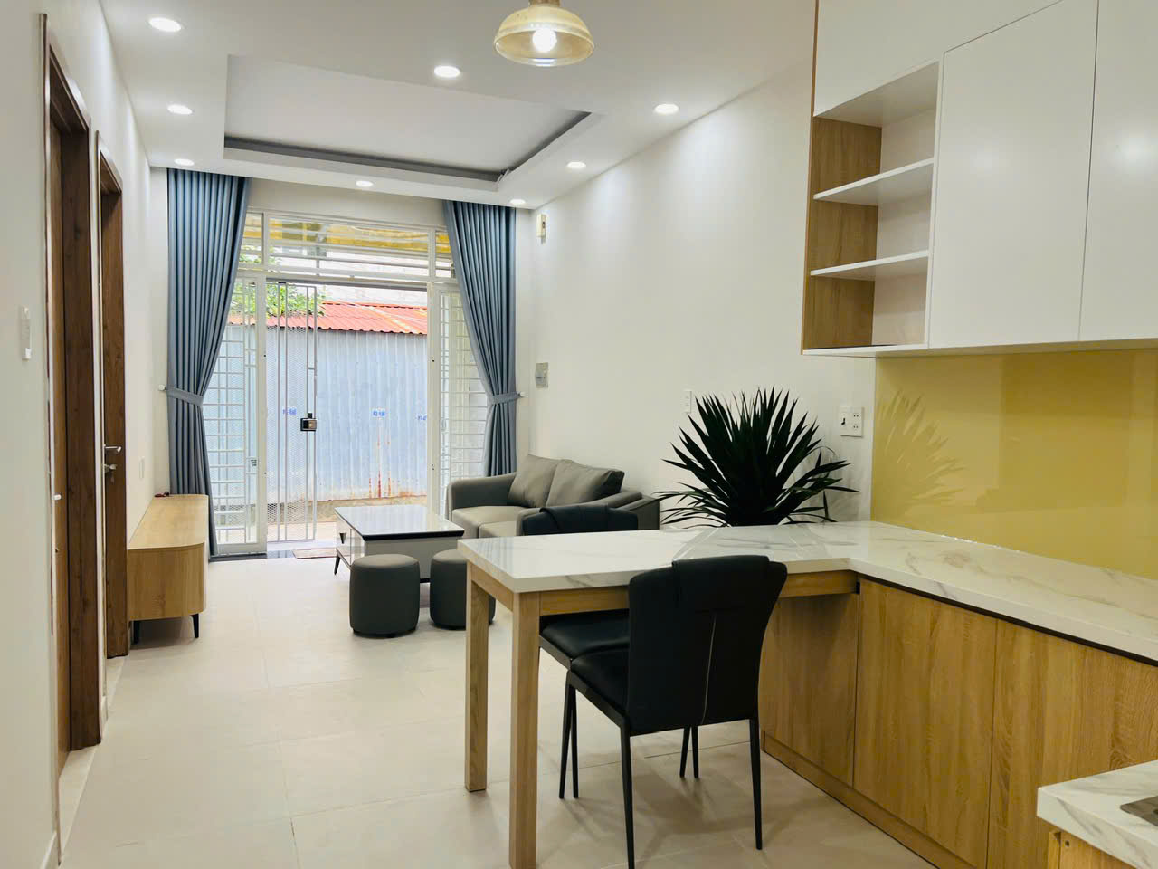 SIÊU PHẨM BÁN NHÀ CẤP 4 CÓ 2 PHÒNG NGỦ NGAY CHỢ HIỆP BÌNH – ĐƯỜNG 36 – Ra Phạm Văn Đồng chỉ 169m