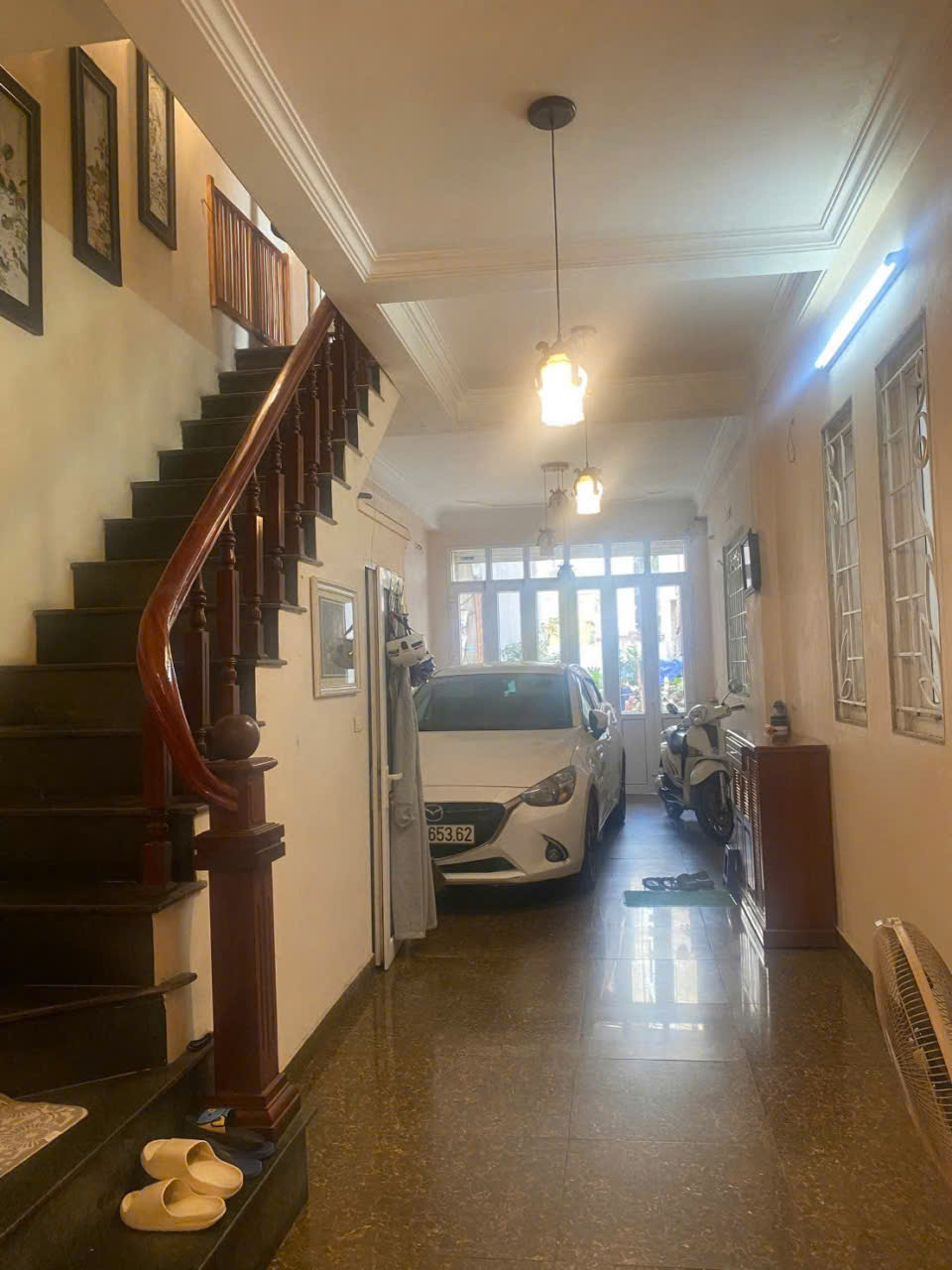 BÁN NHÀ NGỌC THỤY, LONG BIÊN, PHÂN LÔ QUÂN ĐỘI Chỉ Hơn 9 tỷ – 46m², 5 tầng, Gara, Ô tô tránh