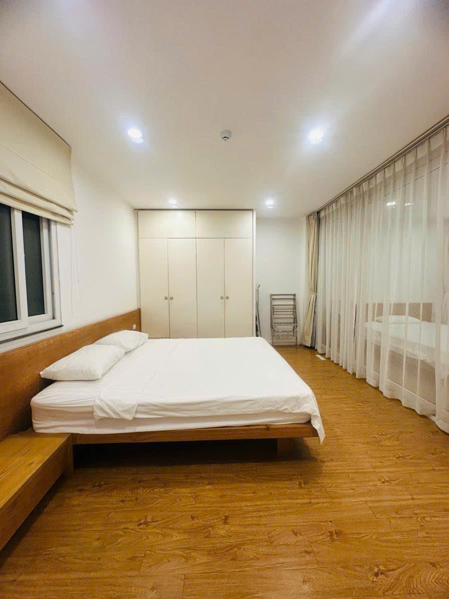 MẶT PHỐ QUẢNG KHÁNH – 163m2 – LÔ GÓC 23m MẶT TIỀN – VIEW TRỌN HỒ TÂY – APARTMENT DÒNG TIỀN.