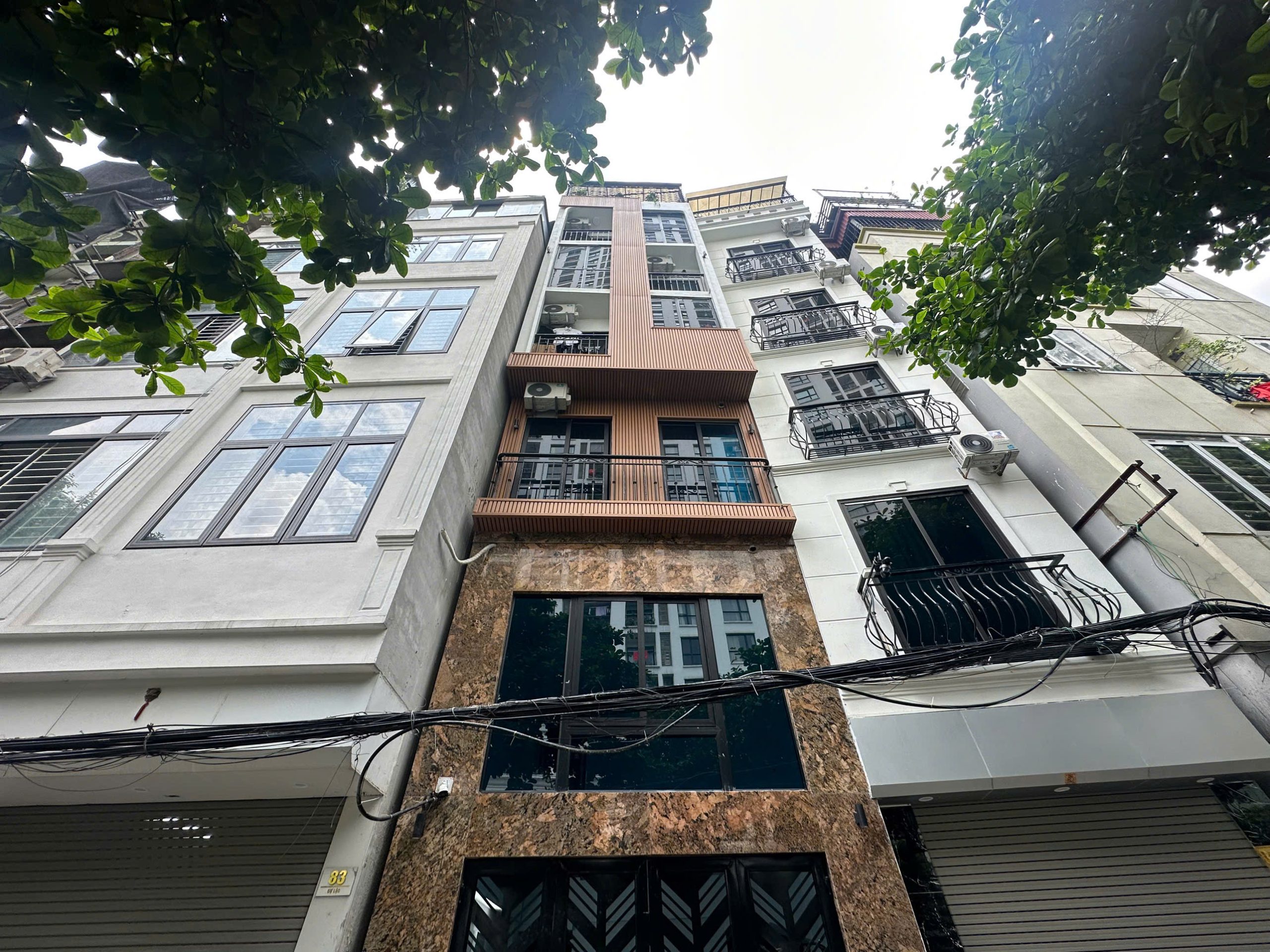 (Tin thật 100%) Bán chung cư mini 81m2 x 18P tại mặt phố Cự Lộc – Thanh Xuân – Dòng tiền 1,5 tỷ/năm