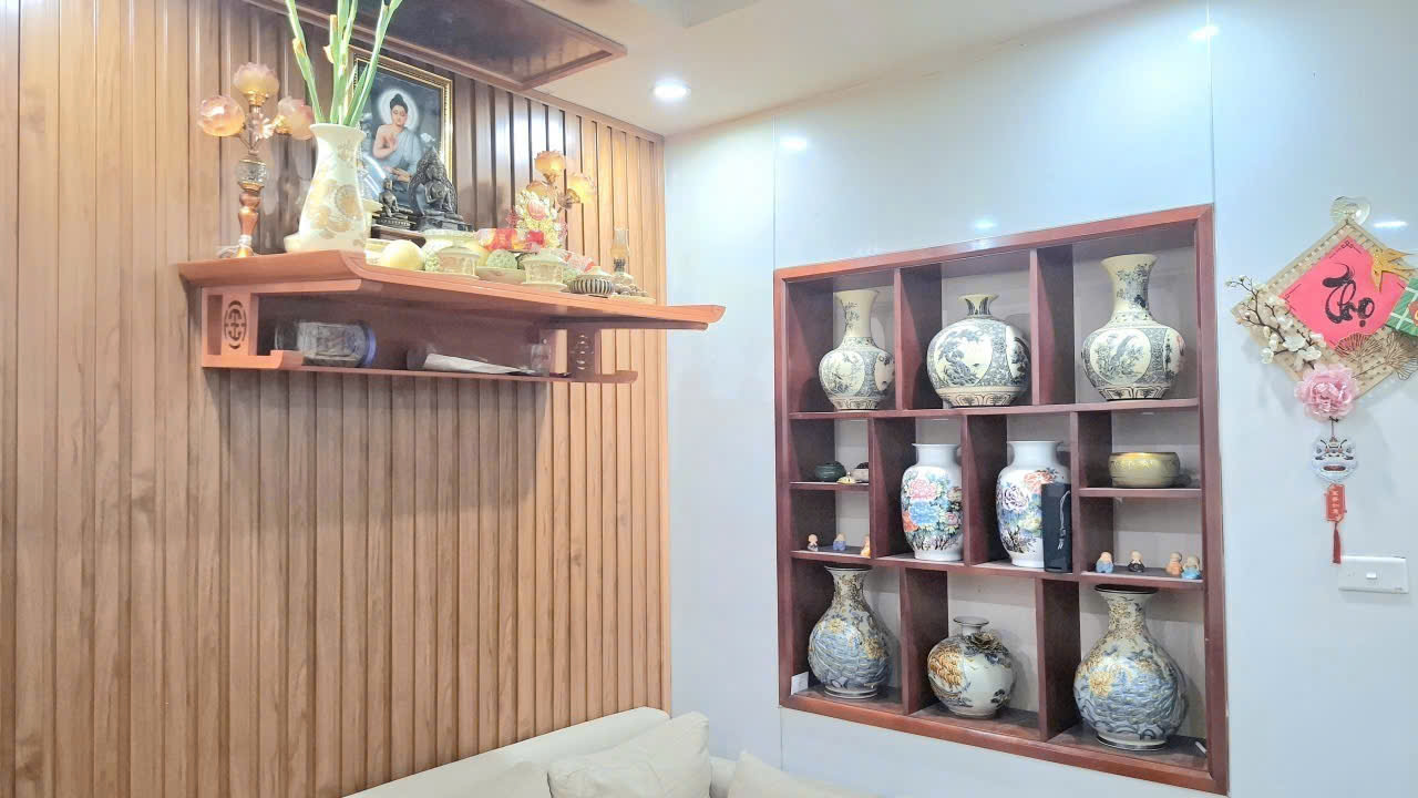 Bán nhà NGUYỄN KHÁNH TOÀN – Ô TÔ ĐỖ CỬA.56m,, 2PN T5 giá 3.95 tỷ.
