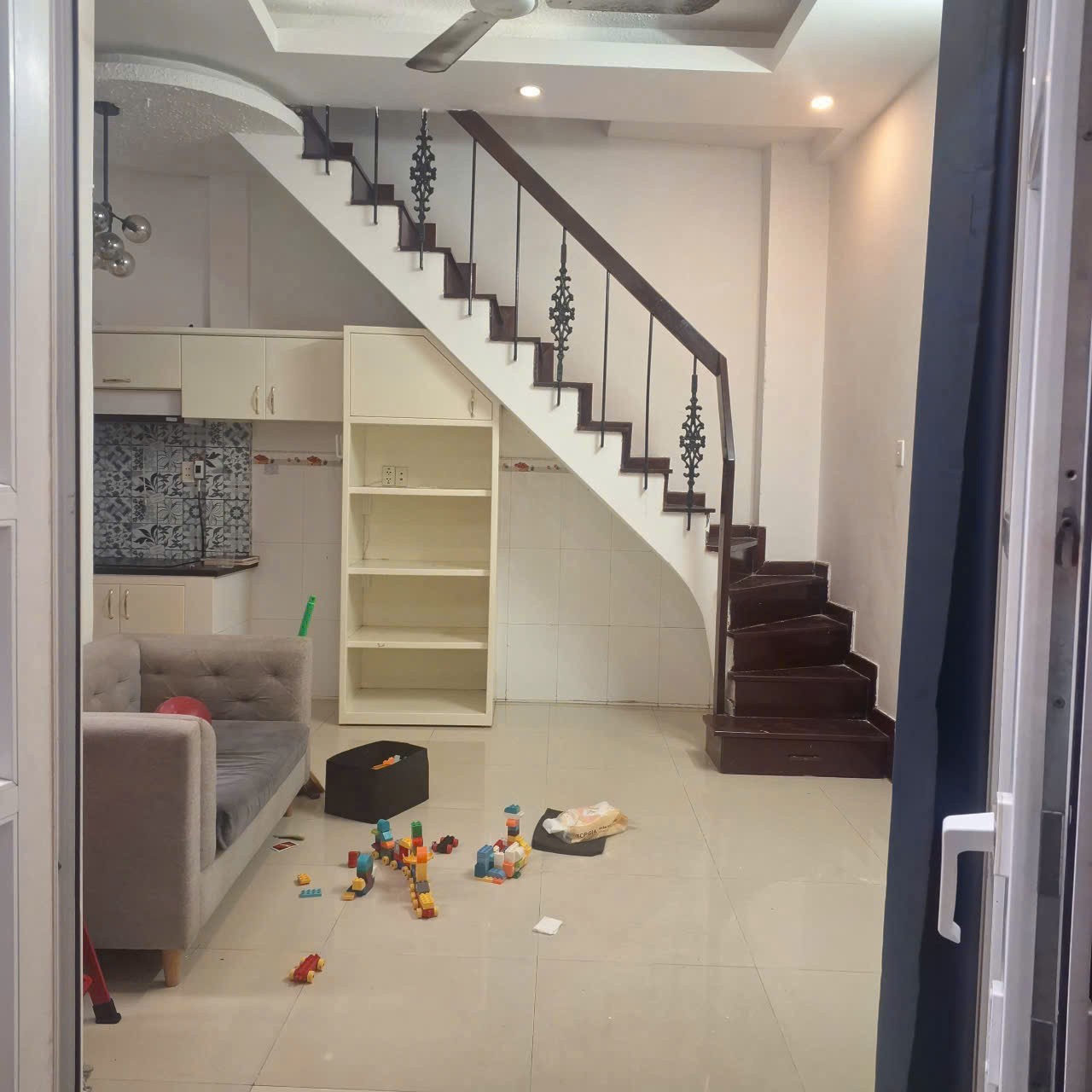 GIÁ TỐT – CHÍNH CHỦ CẦN BÁN GẤP Căn Nhà Vị Trí Tại Phường 12, Quận 3, TP HCM
