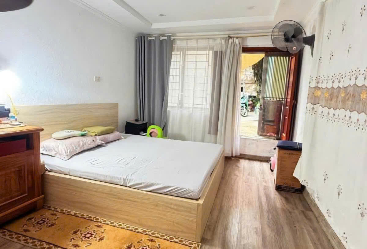 BÁN NHÀ TẬP THỂ VẠN BẢO – 70M² – 2 NGỦ – GIÁ 4,3 TỶ