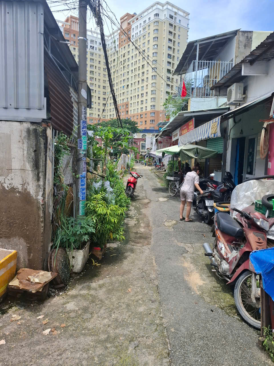 CHÍNH CHỦ Cần Bán Nhanh Lô Đất Đã Có 2 Dãy Nhà Trọ Gồm 17 Phòng Cho Đang Thuê Tại Q.12, TP HCM