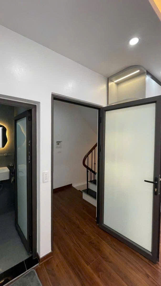 NGÕ CHỢ KHÂM THIÊN – LÔ GÓC – GẦN PHỐ – NHÀ ĐẸP 29m2 5 tầng mặt tiền 3.5m Giá 7.75 tỷ