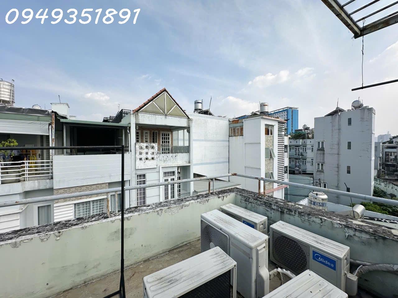 🏡 NHÀ CHDV – 12 PHÒNG – 2 MẶT THOÁNG – HẺM Ô TÔ NƠ TRANG LONG P7 BÌNH THẠNH