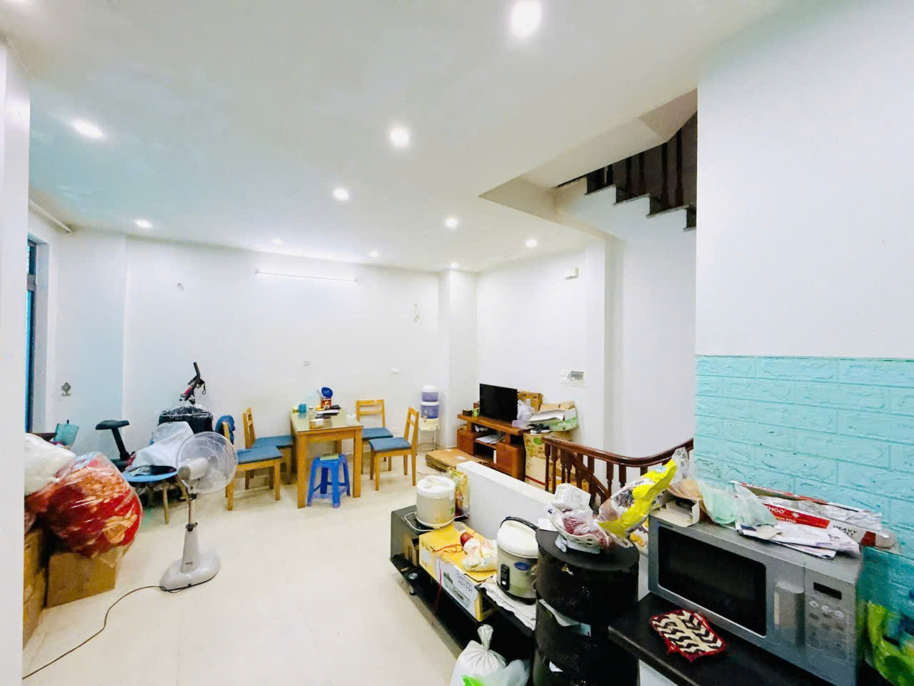 GIÁ ĐẦU TƯ – MẶT NGÕ THÔNG KINH DOANH – LÔ GÓC MẶT TIỀN KHỦNG – SIÊU HIẾM – GIÁ RẺ NHẤT KHU VỰC- 55 m, 5 T, MT 11m, 11.8 tỷ