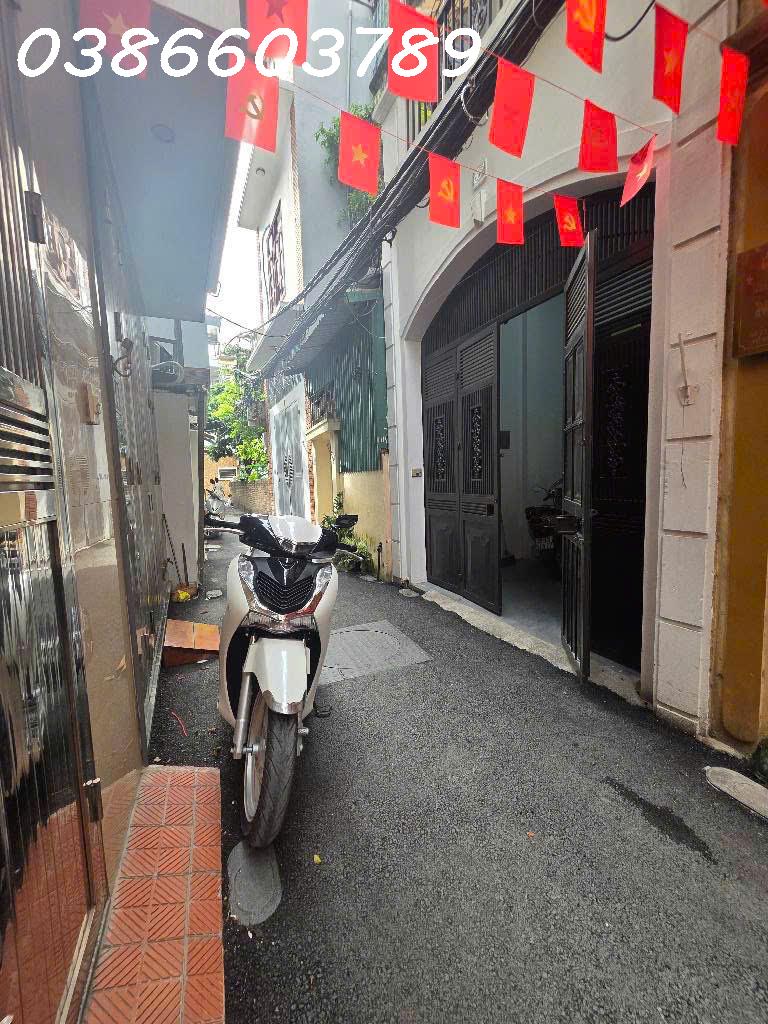 NHÀ DÂN XÂY 4 TẦNG – Ô CHỜ THANG MÁY – 2 MẶT NGÕ – PHỐ NGỌC THỤY – BỒ ĐỀ – LONG BIÊN – 68,2M²