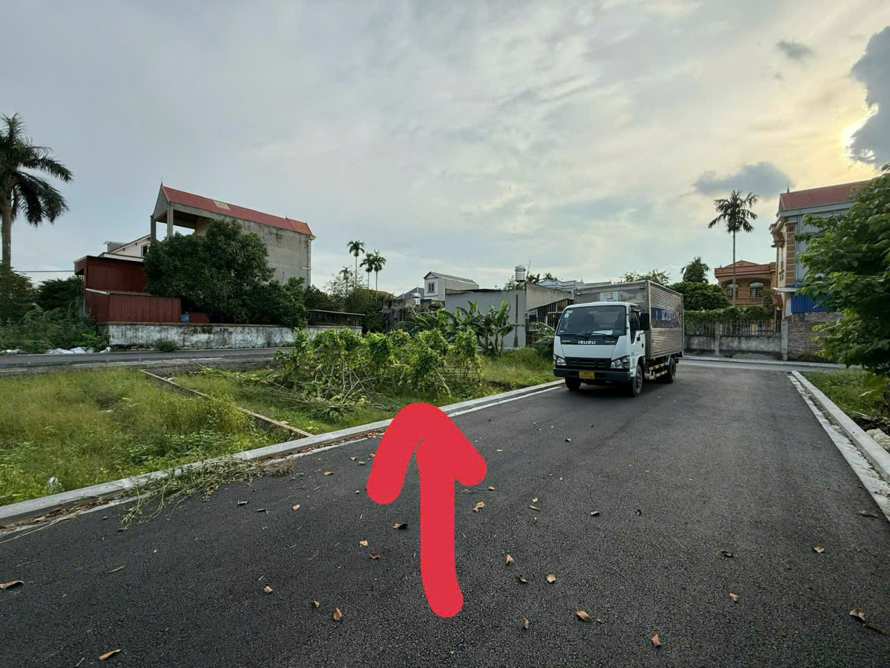 BÁN ĐẤT GIÃN DÂN THÔN XUÂN NỘN 2 MT ĐƯỜNG NHỰA 6M