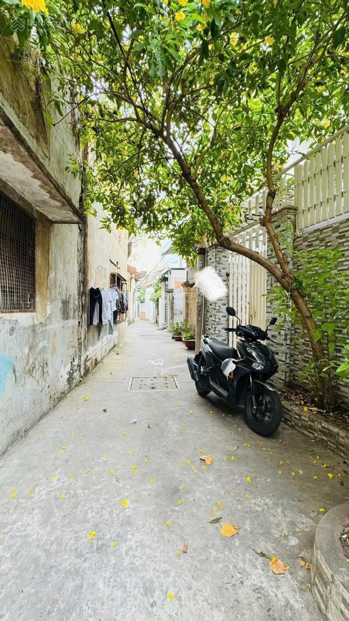 Bán đất chính chủ 84m2 phường phú Thuận, Quận 7,TP.HCM