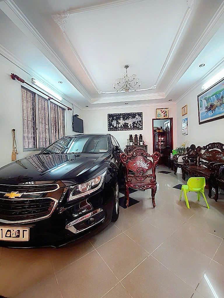 DUY NHẤT NHÀ BÁN – HXH Đ.NAM KỲ KHỞI NGHĨA, QUẬN 3 – 4,5M*15M – CHÍNH CHỦ LÂU ĐỜI