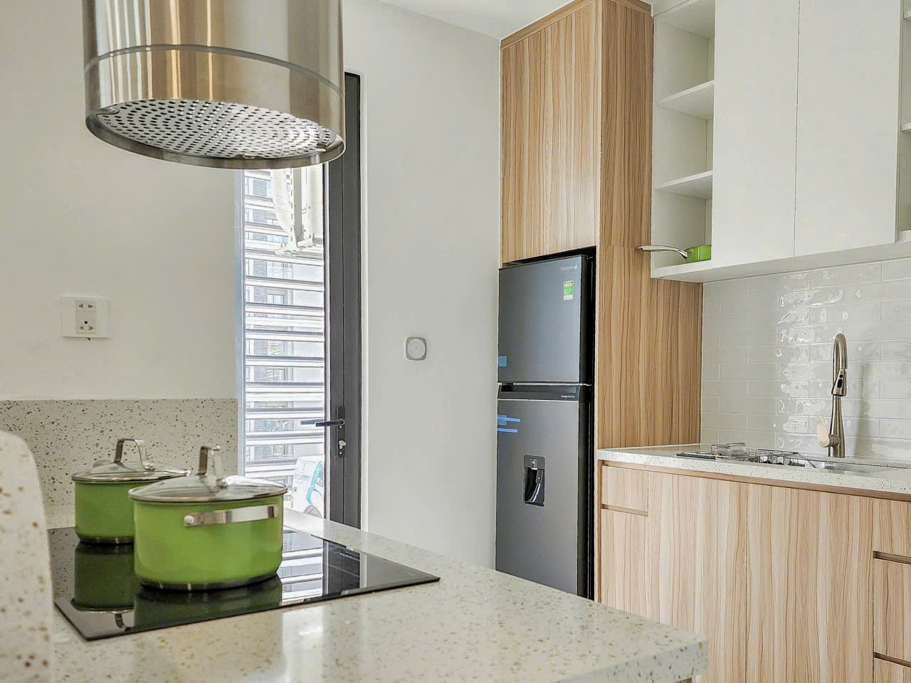 🌟 Cho thuê căn góc The Beverly – Full nội thất cao cấp, view công viên 36ha – Giá chỉ 12 triệu/tháng 🌟