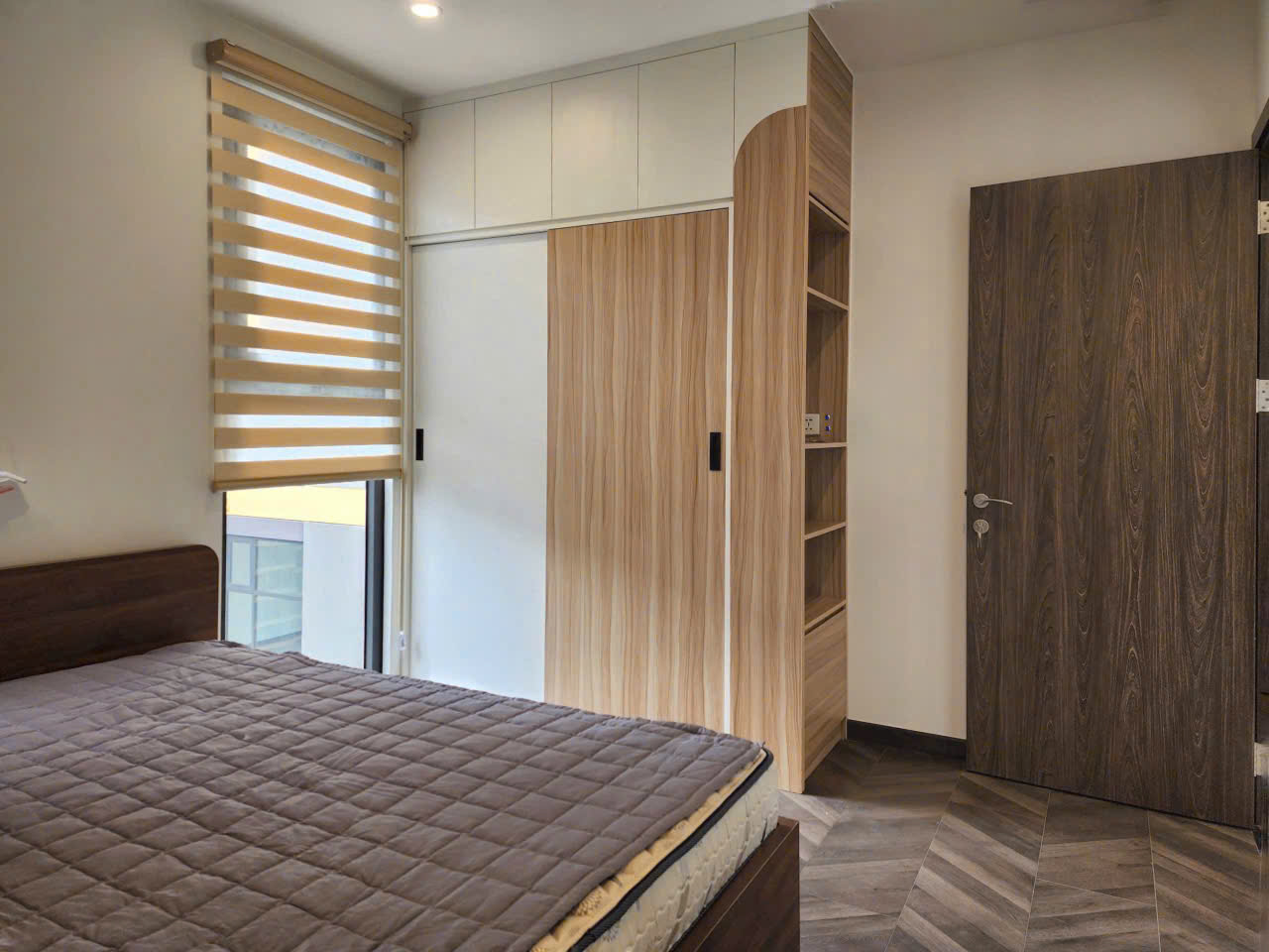 🌟 Cho thuê căn góc The Beverly – Full nội thất cao cấp, view công viên 36ha – Giá chỉ 12 triệu/tháng 🌟