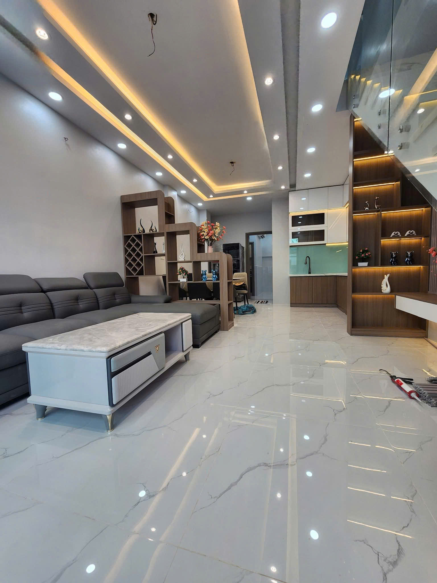 Bán nhà đẹp Huỳnh Tấn Phát, Tân Phú, Quận 7 – 4.63m x 23m