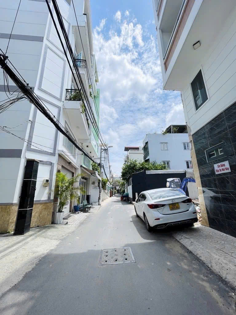 CỰC NGON – GIẢM SÂU 1 TỶ – BÁN 10.3 TỶ – CÒN TL – CHÍNH CHỦ – NƠ TRANG LONG – HXH THÔNG – 5 TẦNG HOÀN CÔNG ĐỦ – NHANH MỚI KỊP