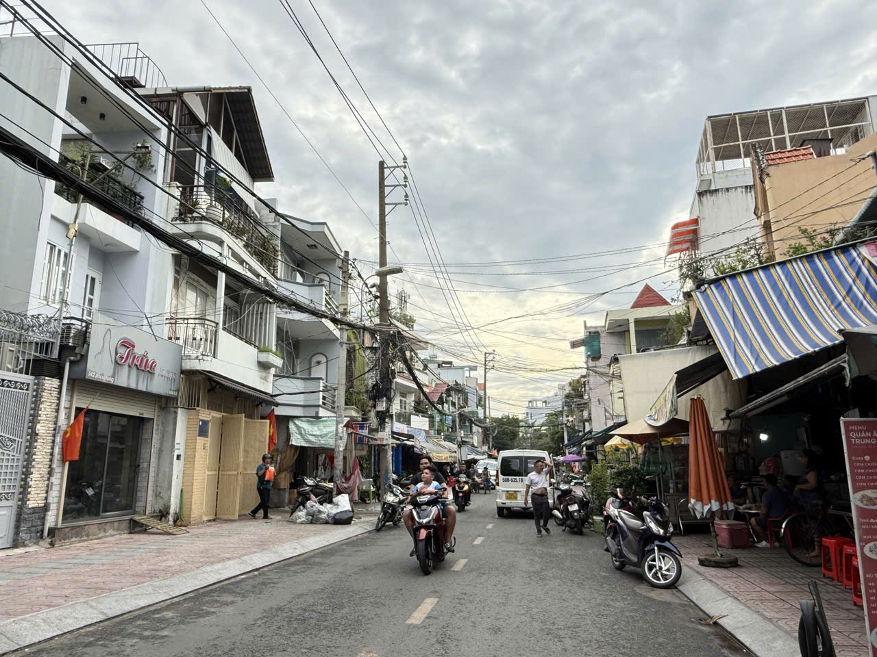 RẤT HIẾM – CHDV – NGAY BÙI ĐÌNH TÚY – HXH – THÔNG VŨ TÙNG – THU NHẬP 70TR/TH – BÌNH THẠNH – CHÍNH CHỦ – 12.5 TỶ – TL