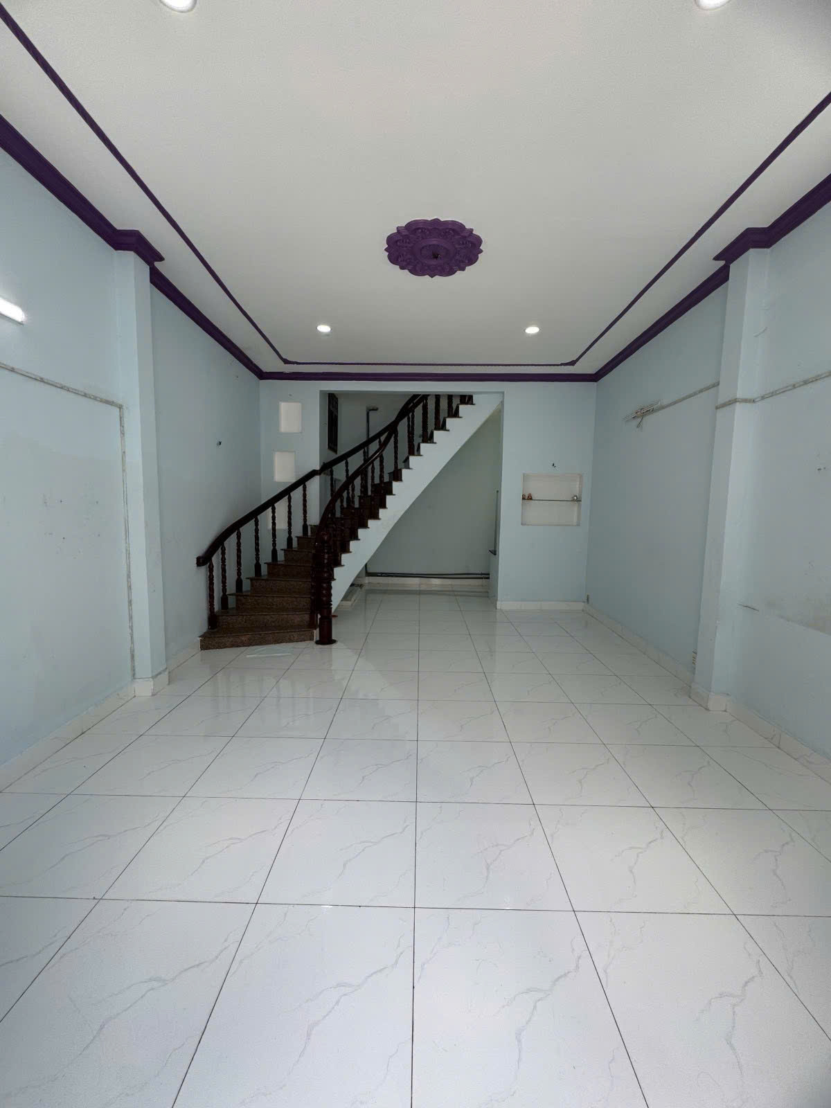 Nhà HXH sát chợ Phú Lâm Quận 6 50m2 nở hậu 2 tầng chỉ 5 tỷ nhỉnh