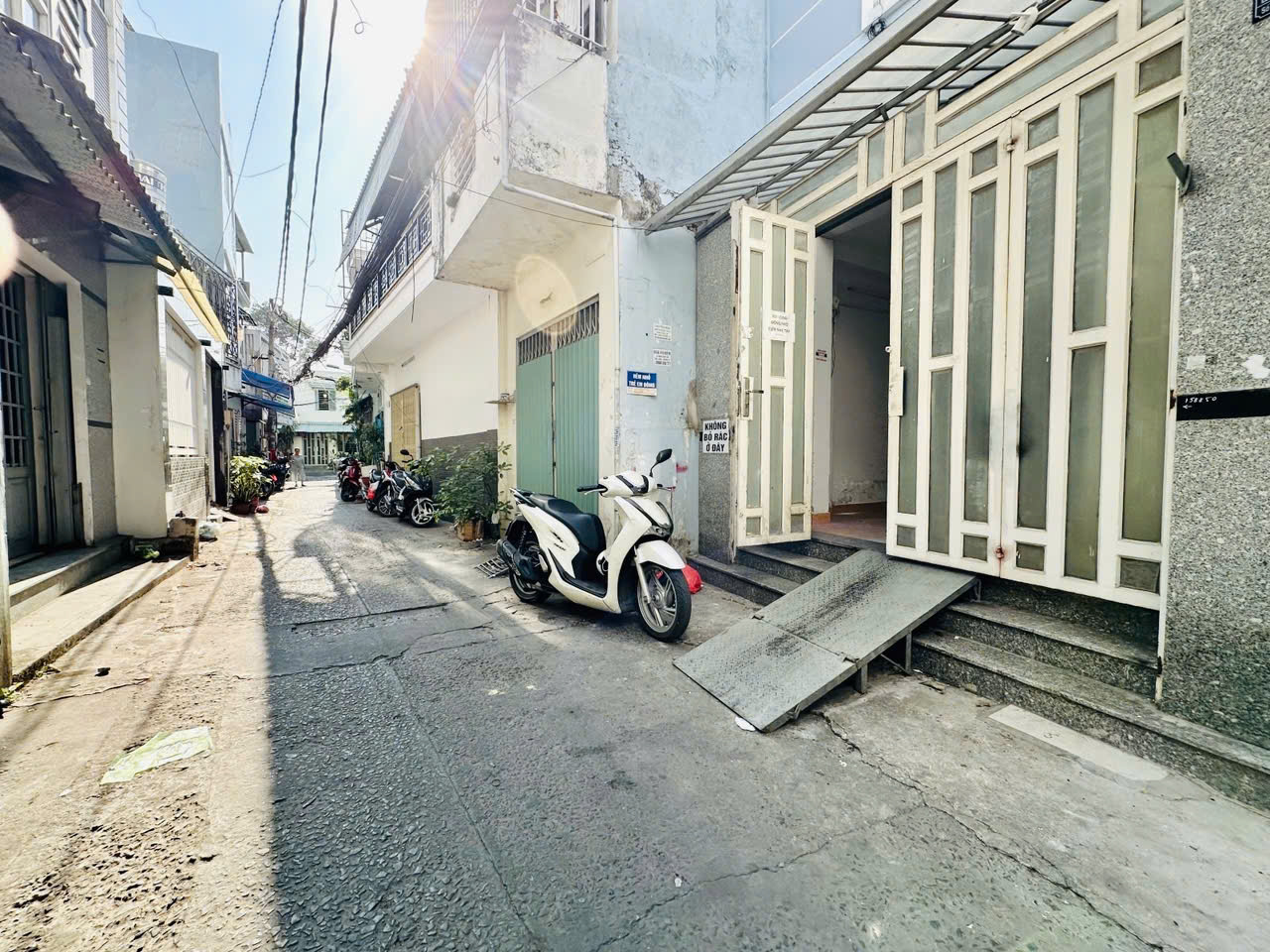 CHDV – GIÁ SIÊU TỐT CHỈ 7.5 TỶ – TL CHÍNH CHỦ – LÊ VĂN DUYỆT – BÌNH THẠNH – 5 TẦNG 6PN LỚN – 30 TRIỆU/TH