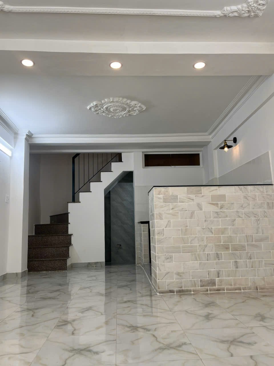 CHÍNH CHỦ Bán nhà 224/59 Lý Thường Kiệt, p14,Quận 10, nhà mới, dt 4,03mx 9,4m.
