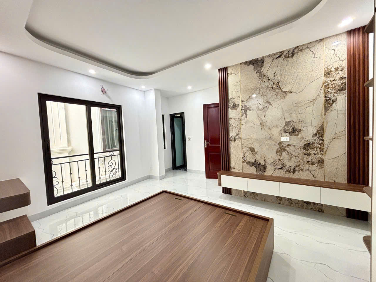 Siêu phẩm ngay cạnh Cầu Trắng Hà Đông – Hơn 6 tỷ