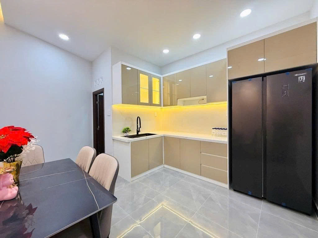 Nhà trung tâm F7 GV, khu sầm uất Đs 6 P7 – 40m2 2 Tầng – sát MT Nguyễn Văn Nghi – Chỉ 4,85 tỷ TL
