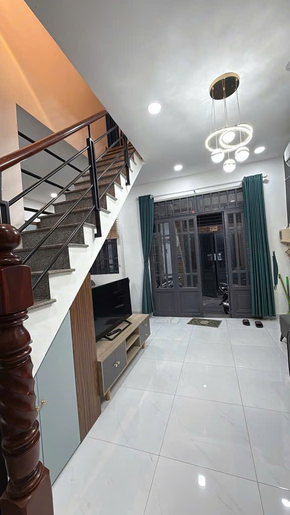 NHÀ MỚI NGUYỄN VĂN CÔNG , 5P QUA SÂN BAY – DTSD 60M2 – 2PN NGANG 5,8M – KHÔNG LỘ GIỚI