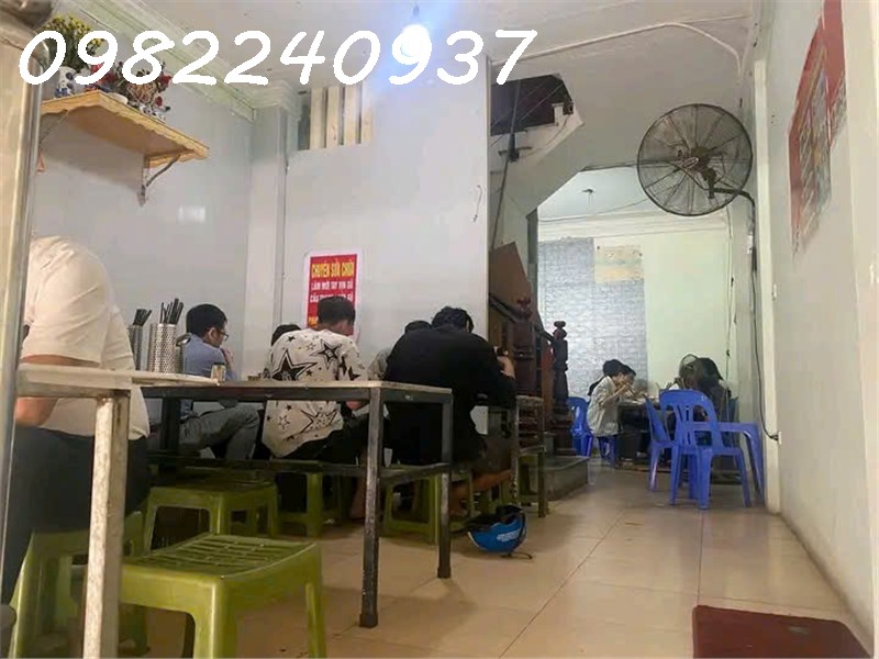 CẦN SANG NHƯỢNG MẶT BẰNG TẠI TRẦN ĐĂNG NINH, QUẬN CẦU GIẤY, HÀ NỘI