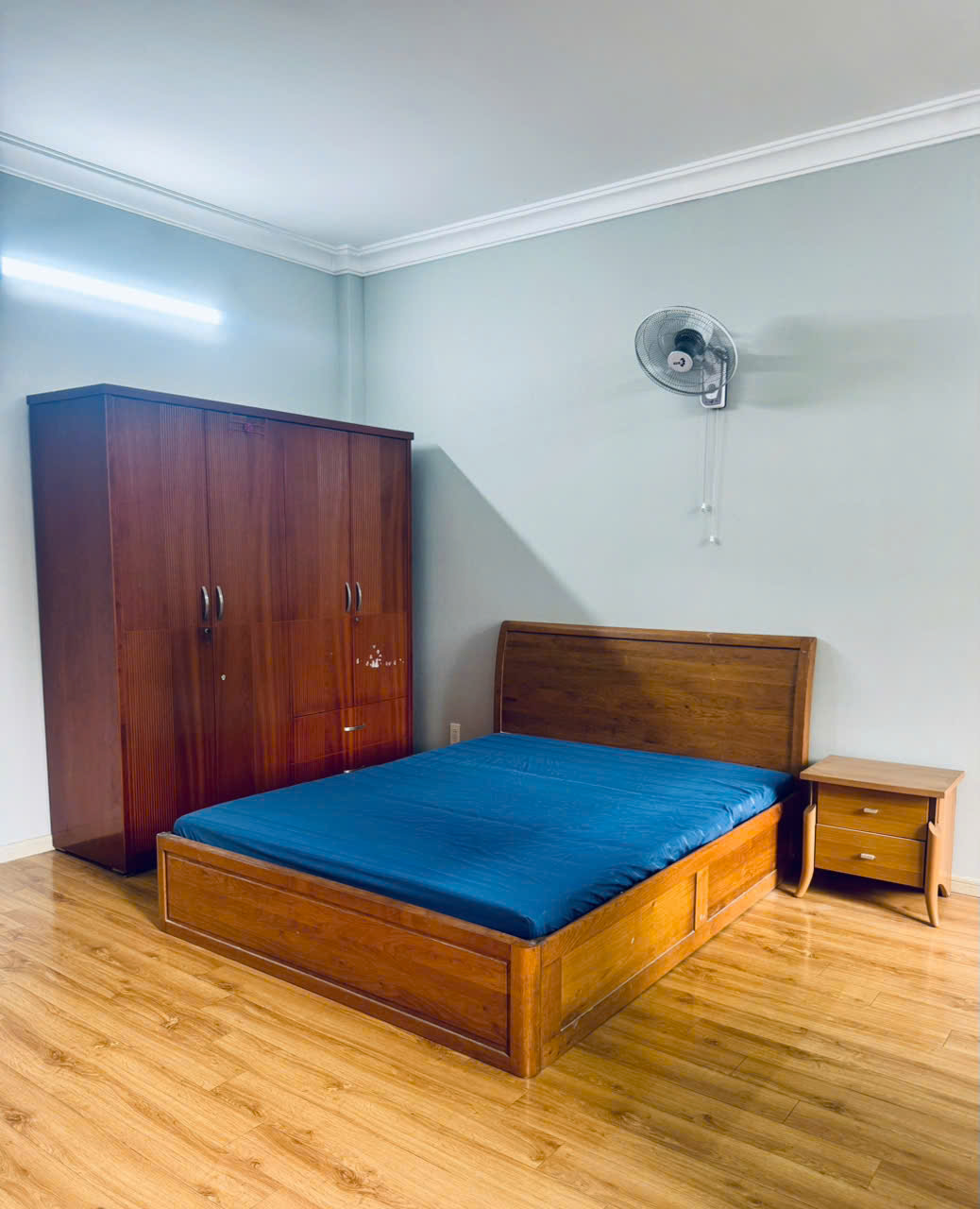 Chính chủ cần cho thuê 4 Phòng trọ trong nhà nguyên căn tại hẻm xe hơi đường Nguyễn Cửu Vân, Q. Bình Thạnh