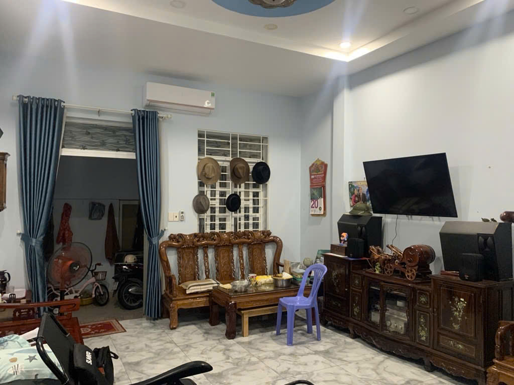 Bán nhà đường ô tô – Diện tích 55m2 sổ hồng, Giá 5tyx còn Thương lượng LH 0382202524